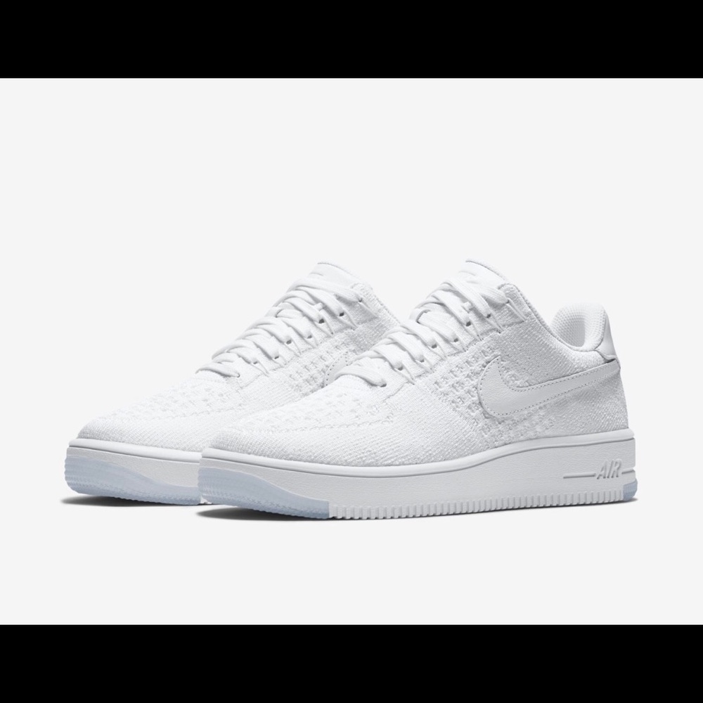 Nike Air Force 1 Flyknit Women’s 9.5